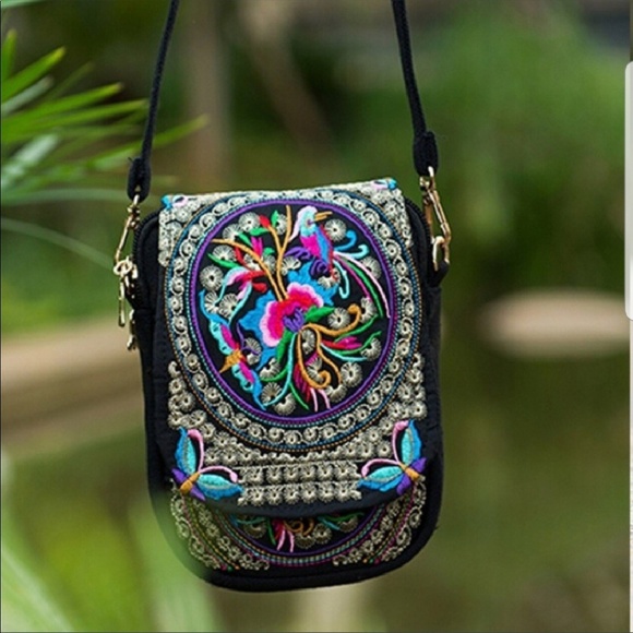 Boho embroidered mini bag - Picture 2 of 3